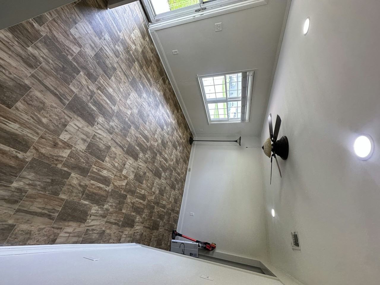 116 Felicia Dr - Photo 2 of 21