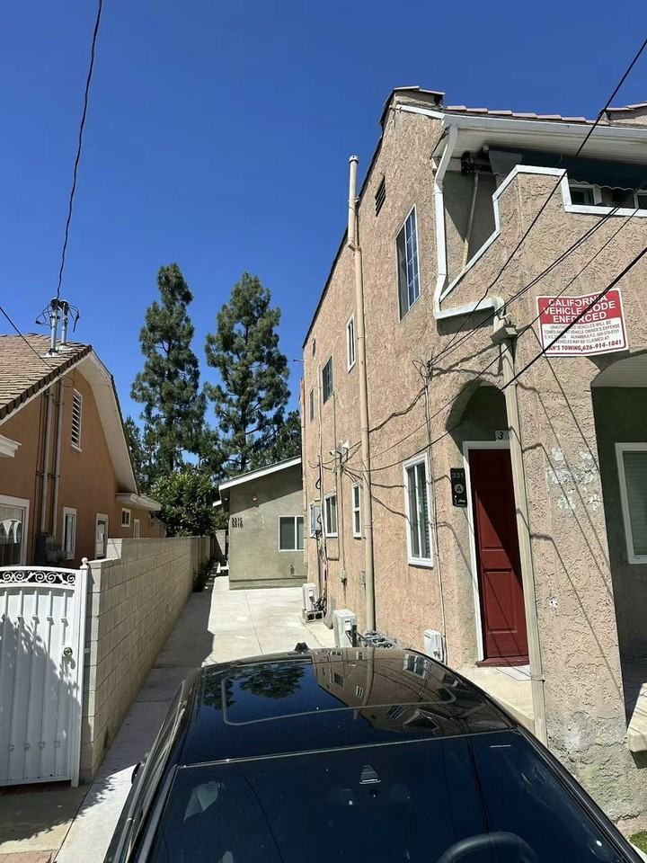 331 Electric Avenue, Unit 331C - Photo 5 of 21