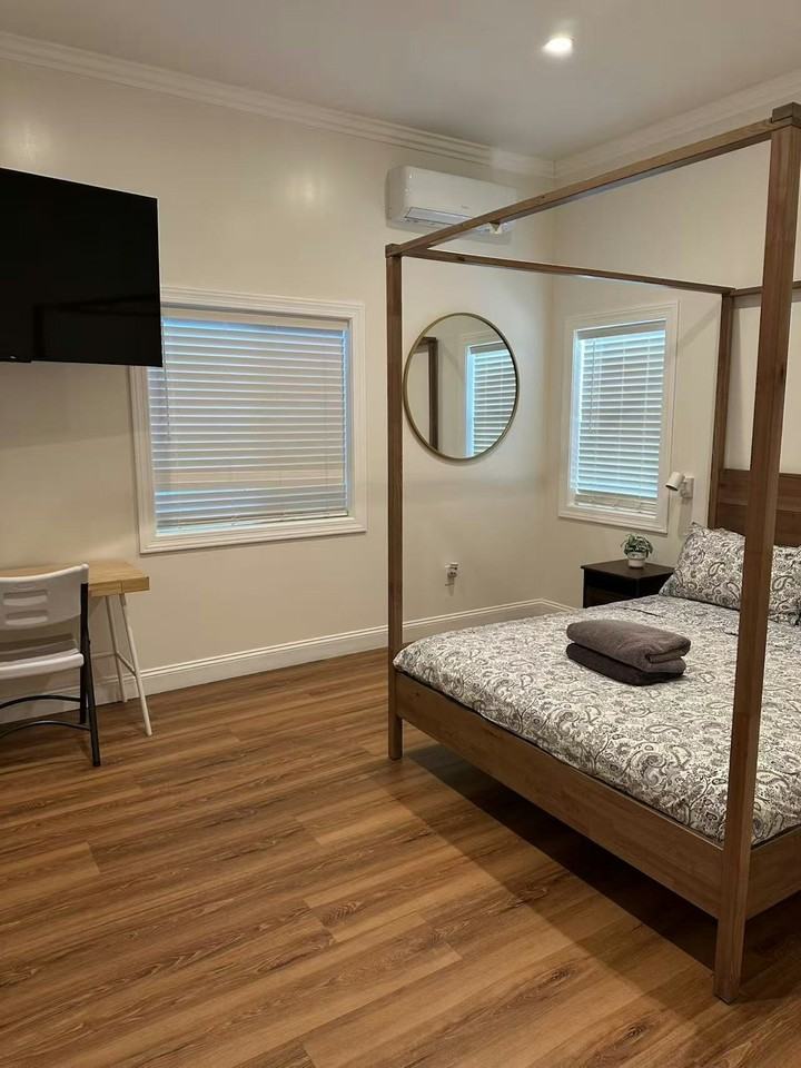331 Electric Avenue, Unit 331 D - Photo 4 of 13