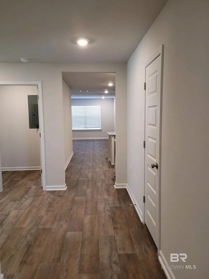 10703 Northern Dancer Court - Photo 6 of 42