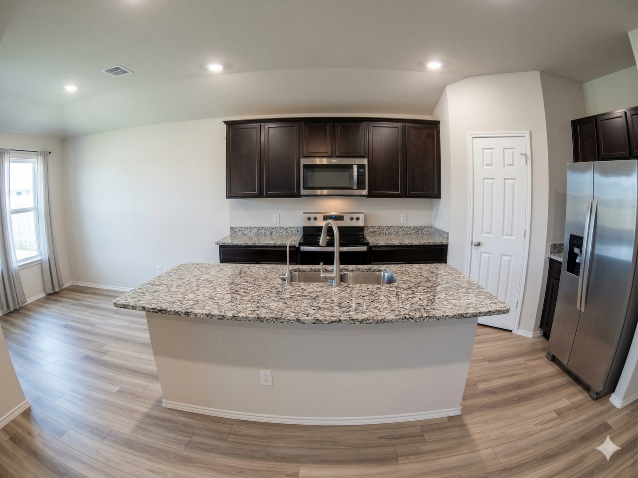 8606 Brahma Plains Road - Photo 4 of 11