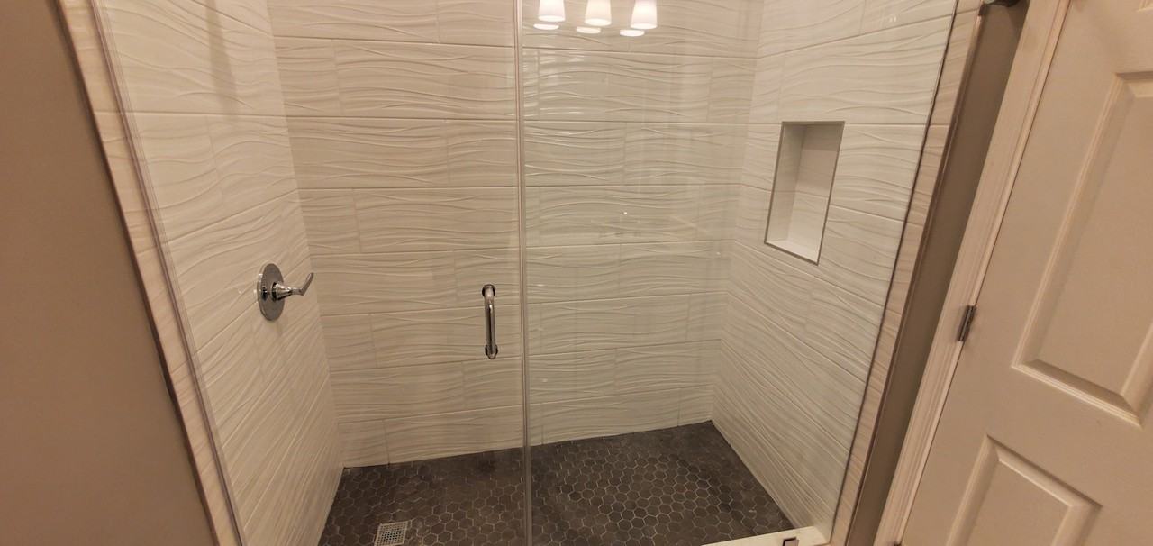 2025 E Street Northeast, Unit 4 - Photo 4 of 12