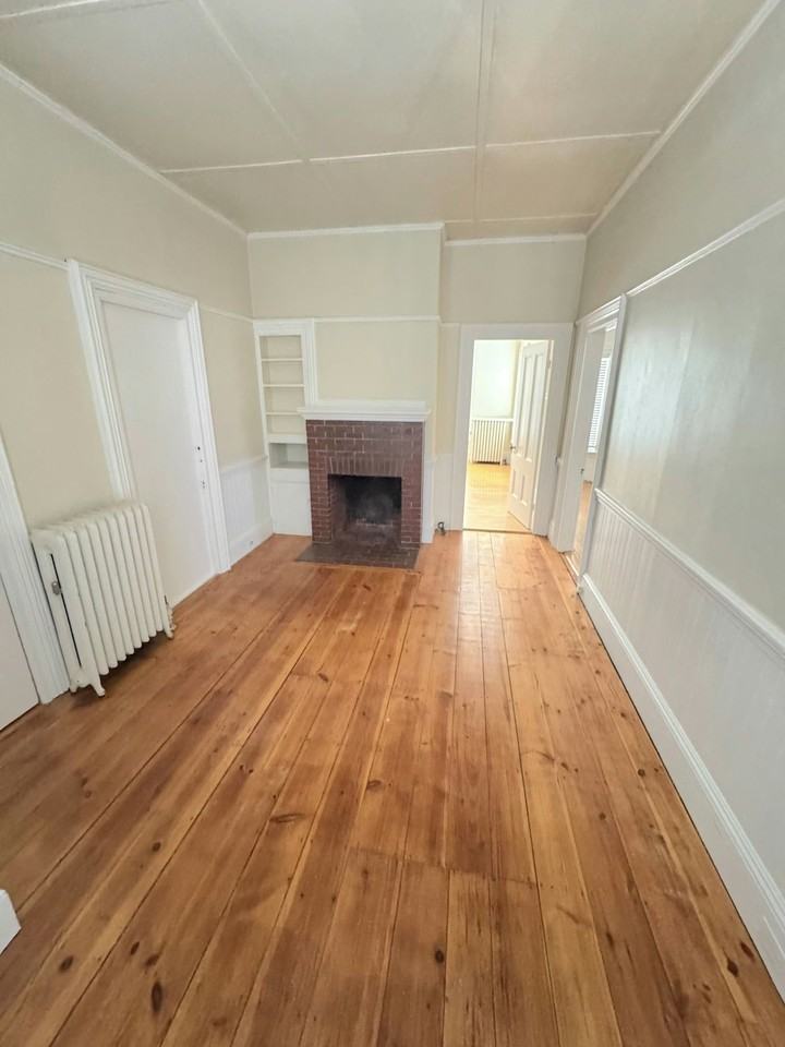 6 Webster Street, Unit D - Photo 4 of 21