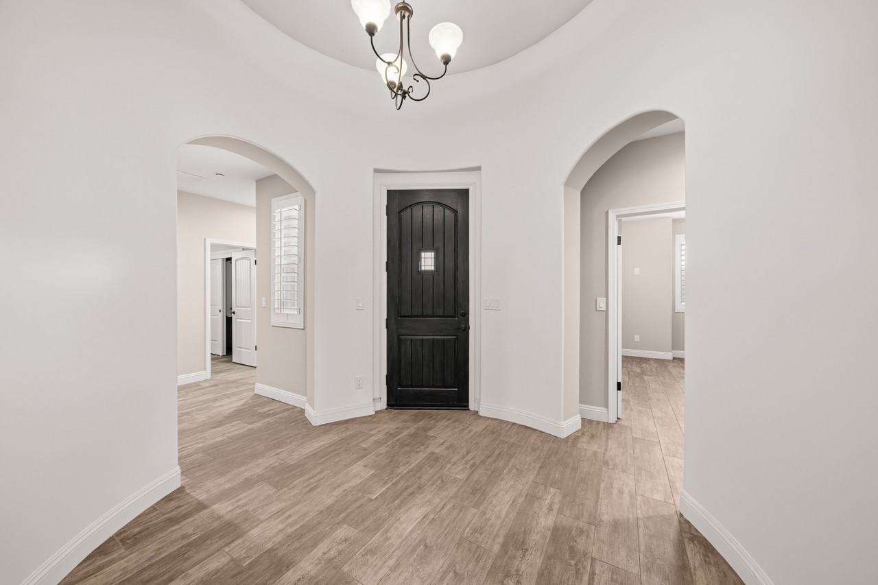 7303 Whiskey Creek Dr #NA - Photo 6 of 37