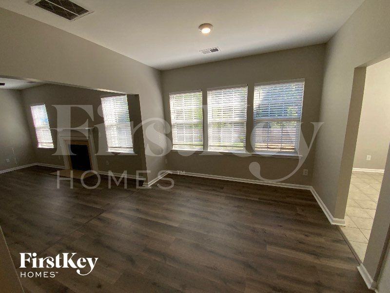 10327 Samuels Way Dr - Photo 3 of 10