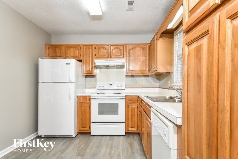 3501 Cardinal Ridge Dr - Photo 7 of 15