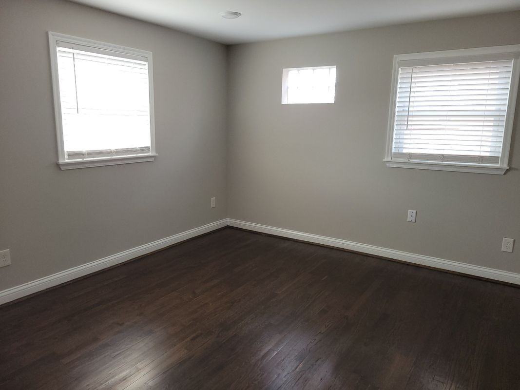 1231 Laidlaw Ave ##3 - Photo 2 of 8