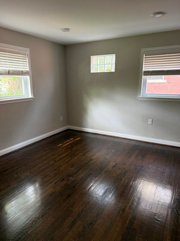 1231 Laidlaw Ave ##3 - Photo 5 of 8