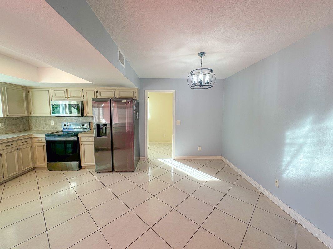 6916 Polvadera Dr - Photo 3 of 24