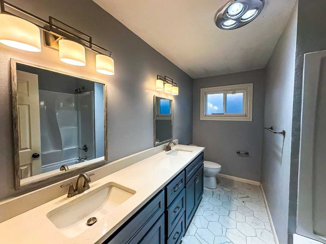 6916 Polvadera Dr - Photo 6 of 24