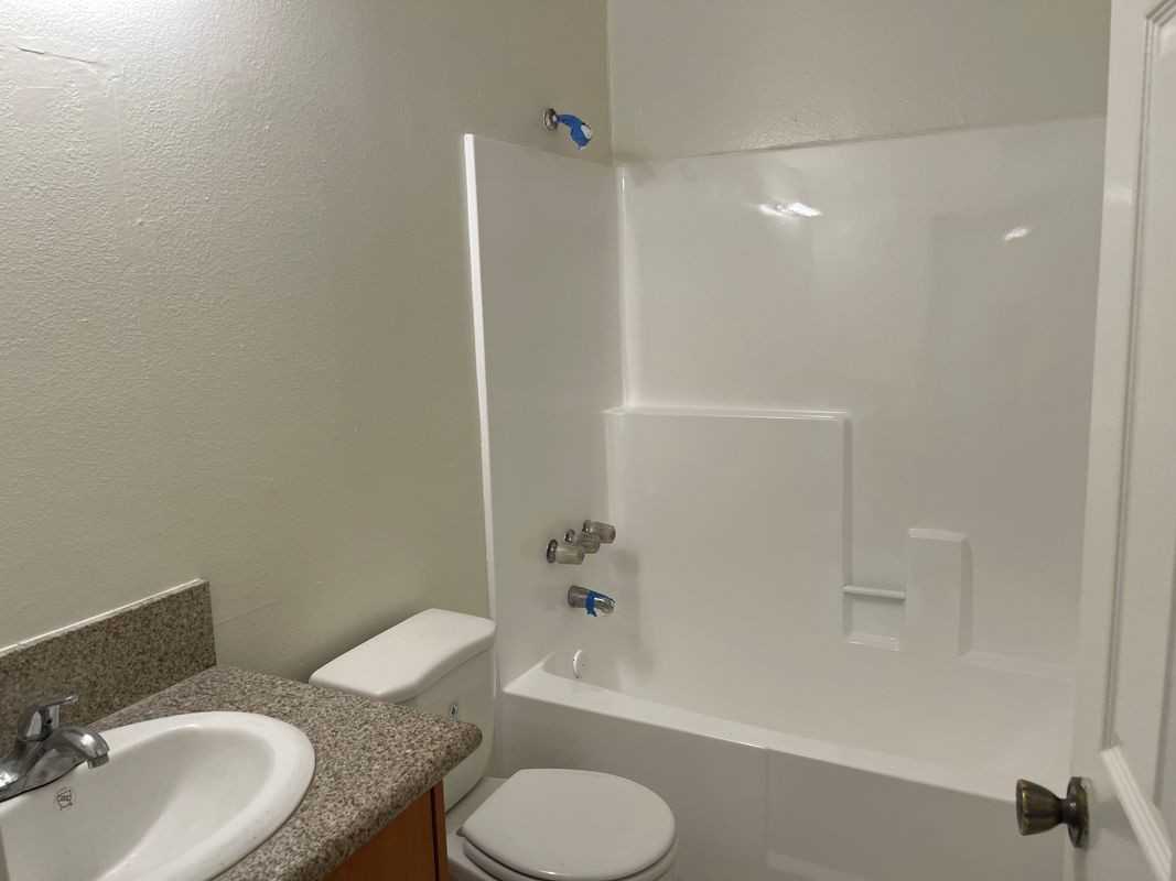 434 E Tujunga Ave ##J - Photo 2 of 20