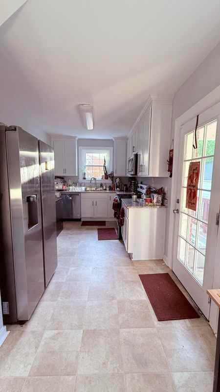 335 Claremont St - Photo 2 of 10