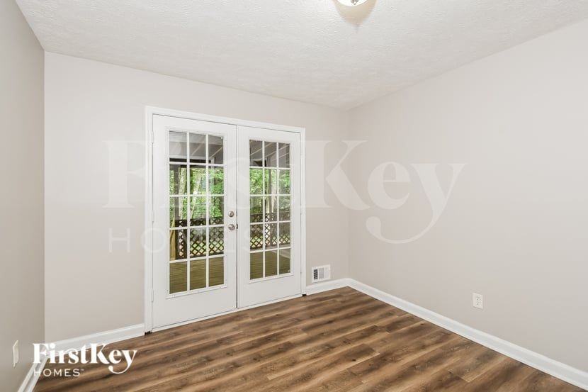 125 Creekview Dr - Photo 5 of 16