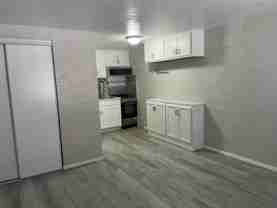 1611 Gold Ave Se - Photo 1 of 1