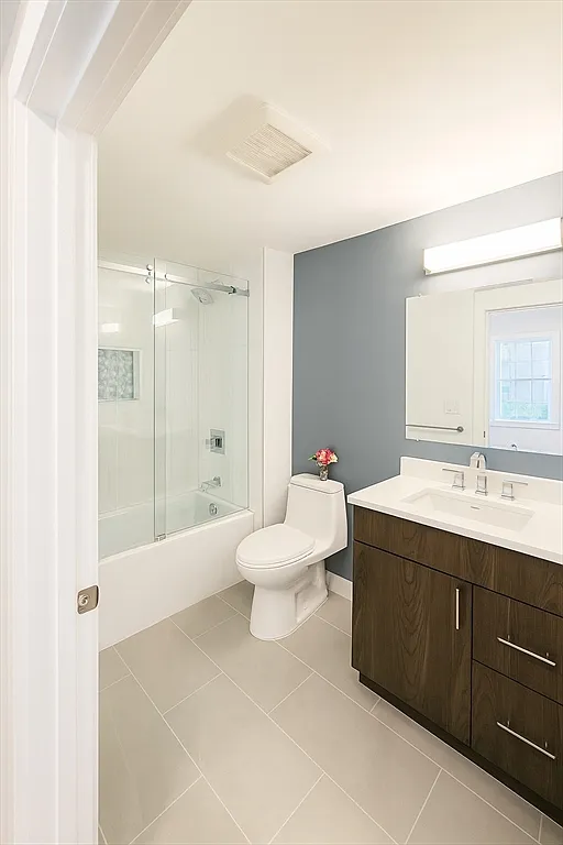 98 Prescott St #2C - Photo 2 of 11