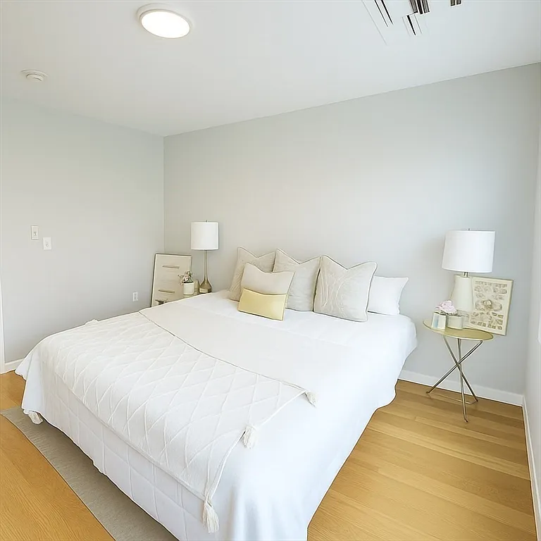 98 Prescott St #2C - Photo 3 of 11