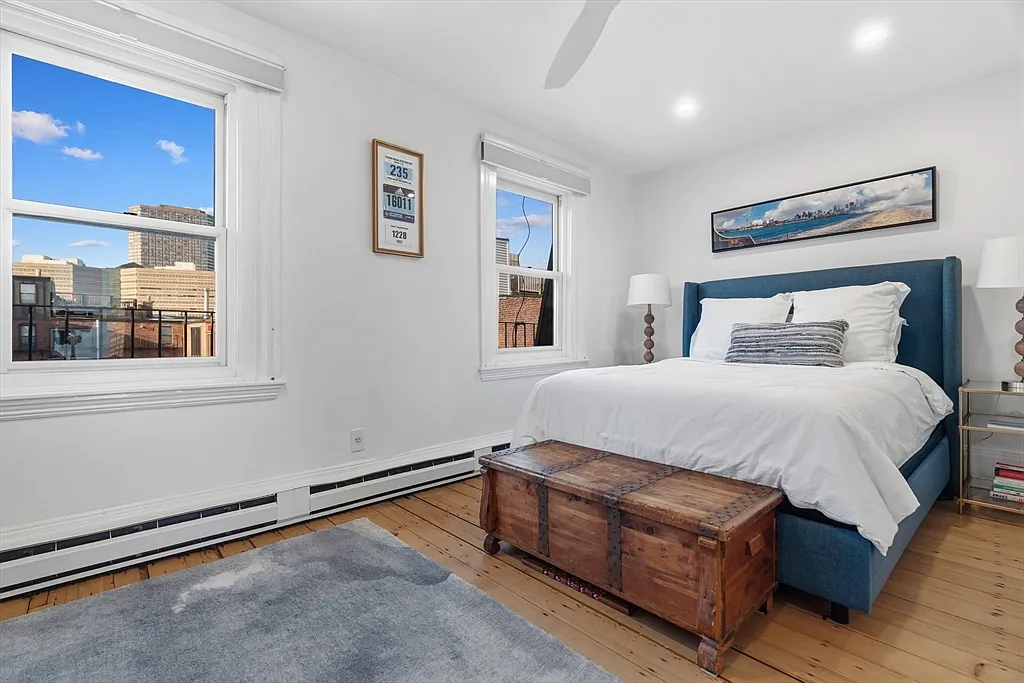 171 Warren Ave #5 - Photo 3 of 19