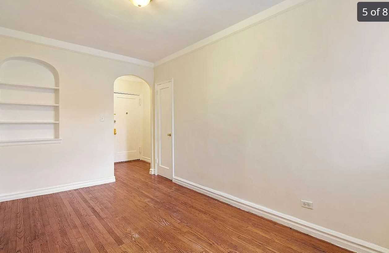 4115 45Th St - Photo 2 of 5