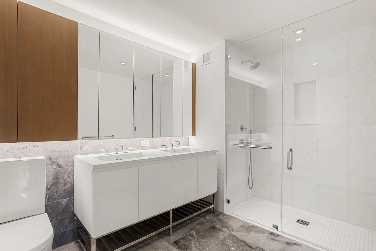 196 Orchard St - Photo 3 of 11