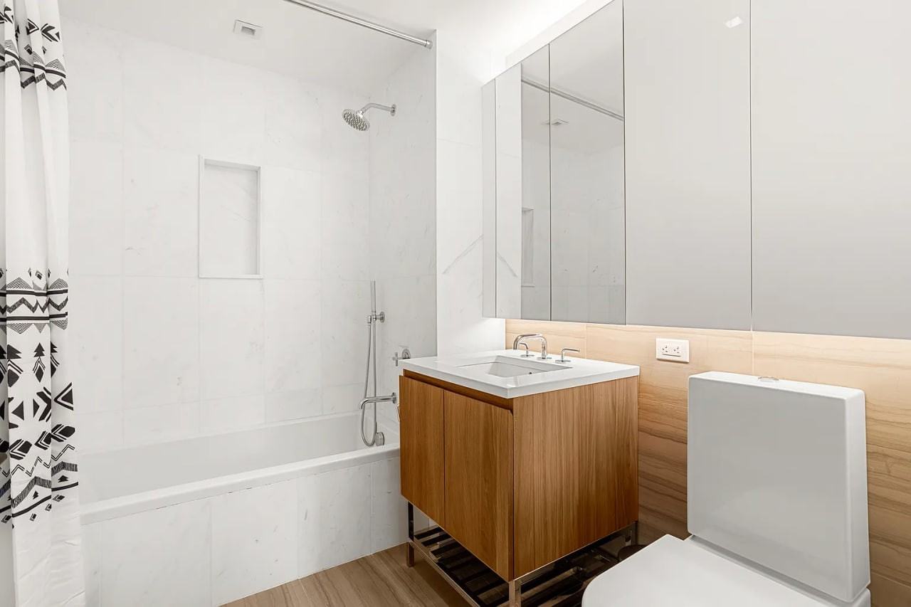 196 Orchard St - Photo 6 of 11