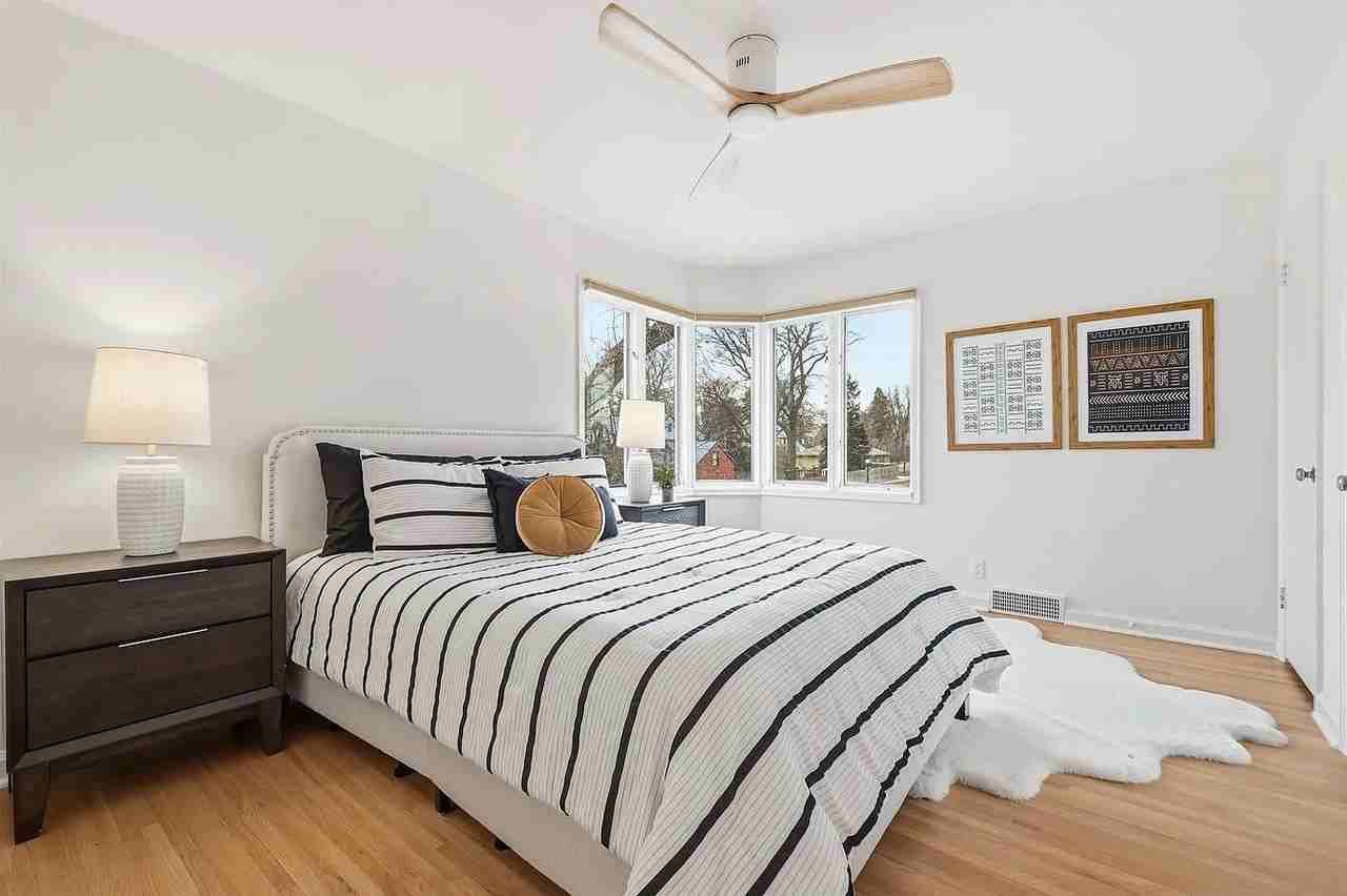 5322 Corby St #11 - Photo 4 of 13