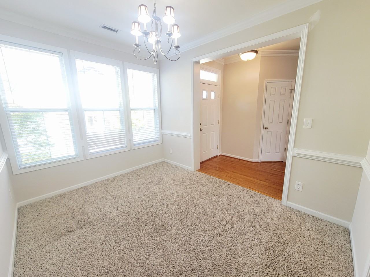 539 Village Loop Dr - Photo 7 of 50