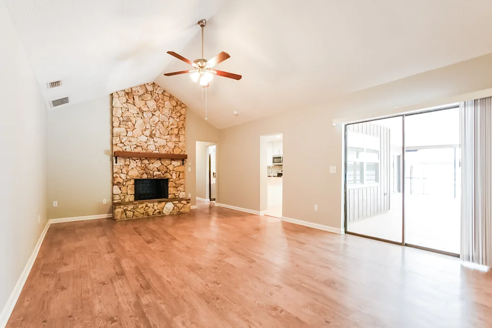 801 Sweetwater Bay Ct #NA - Photo 4 of 12