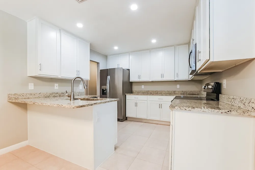 801 Sweetwater Bay Ct #NA - Photo 5 of 12