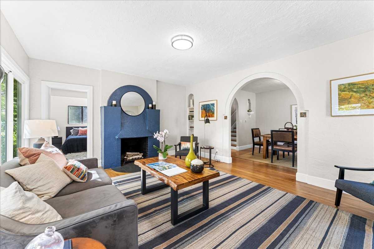 2148 Curtis St - Photo 3 of 24