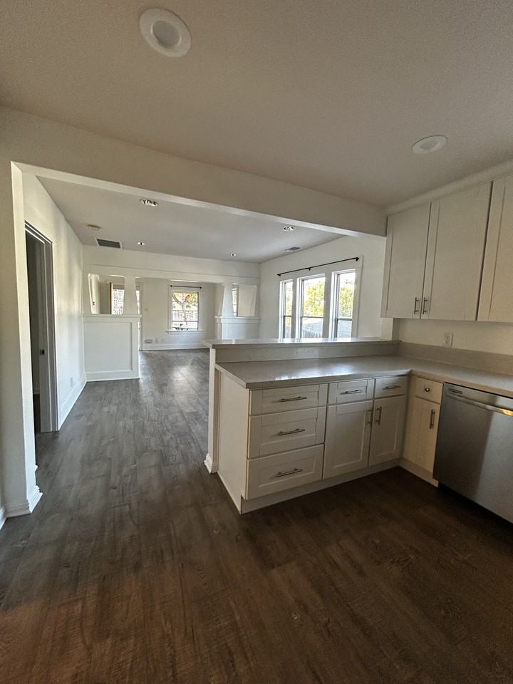 6030 Crestwood Way #NA - Photo 6 of 22