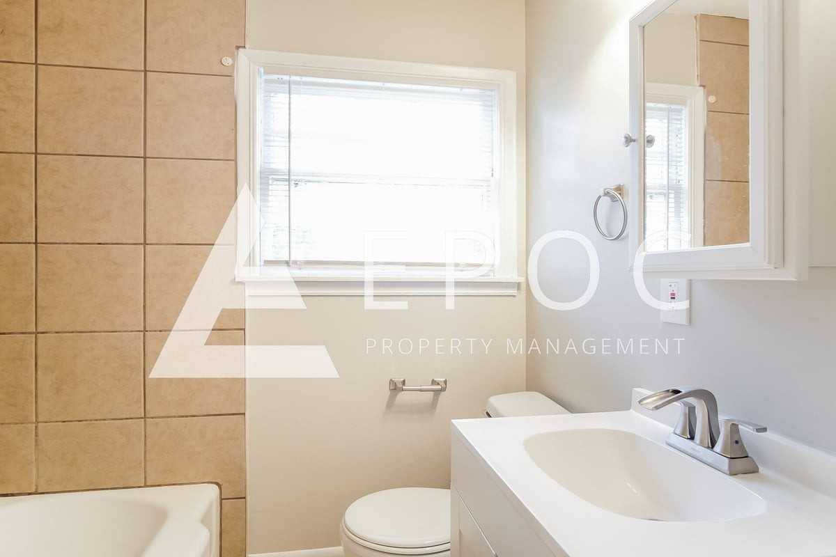 237 S 73rd East Ave - Photo 7 of 16