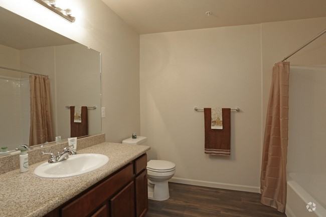 102 N Fowler Ave #130 - Photo 6 of 15
