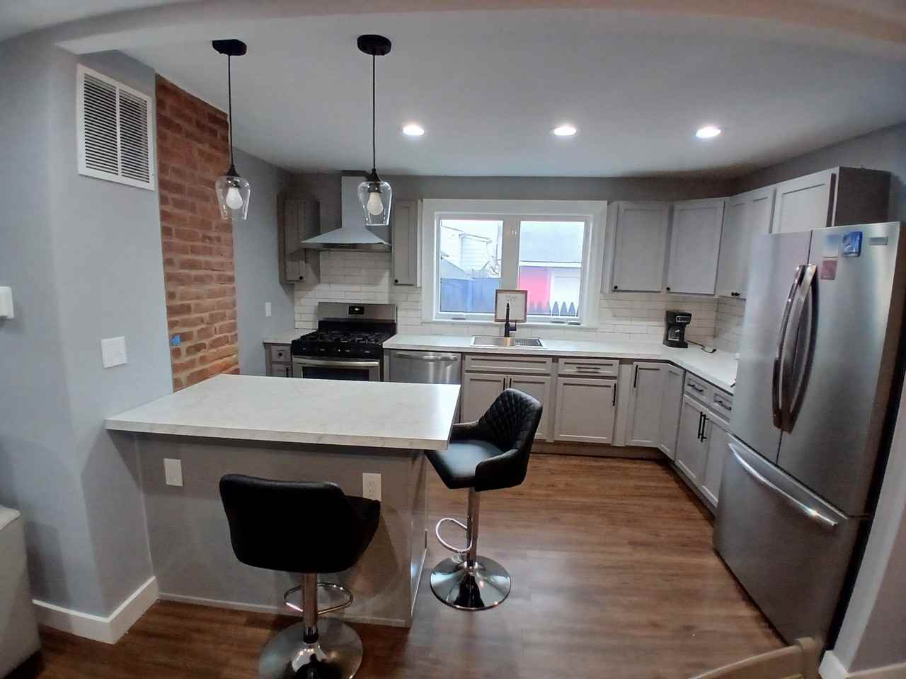 17 Thomas St #2 - Photo 2 of 15