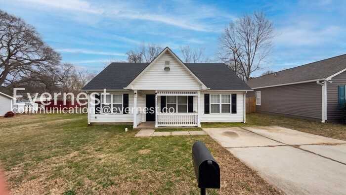 3221 Lasalle St - Photo 2 of 18