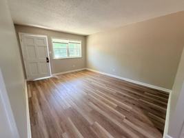 featured image of 2201 Morehead Ave #20