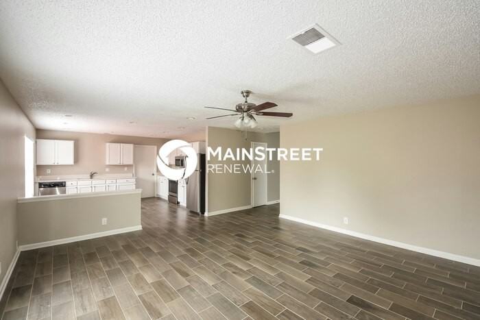 6619 Meadow Fawn Dr - Photo 5 of 17