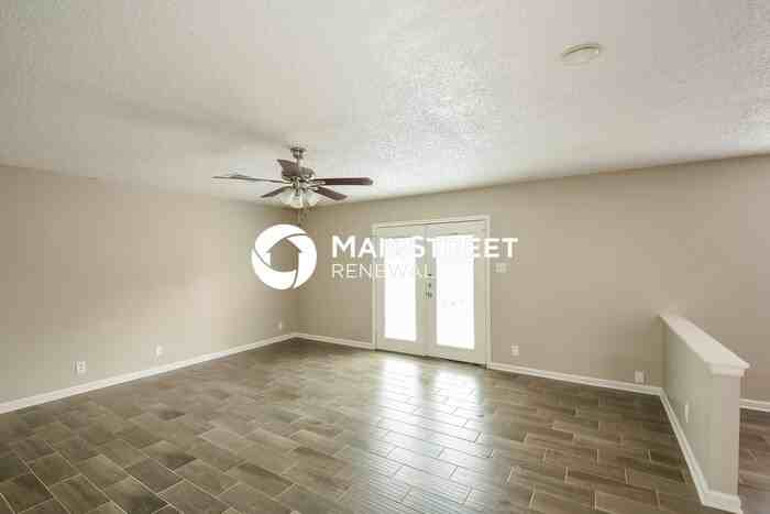 6619 Meadow Fawn Dr - Photo 6 of 17