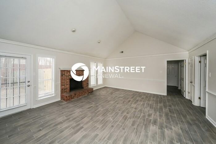 8915 Lanthorn Cv - Photo 4 of 16