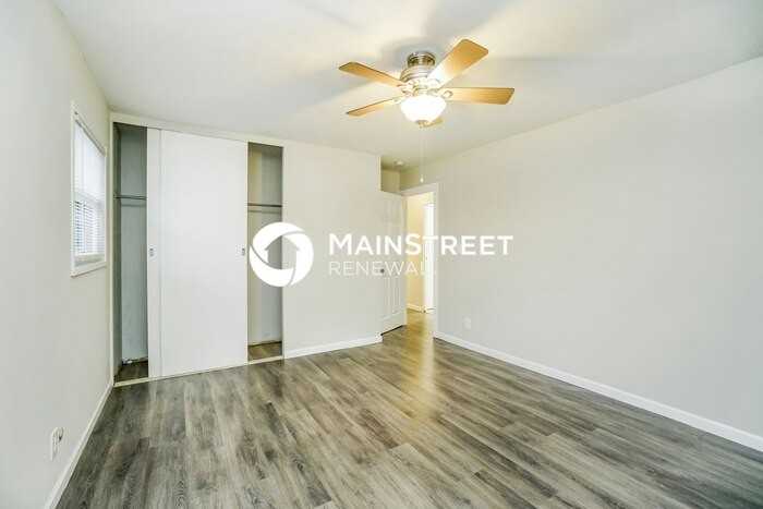 7412 Roshon Ave - Photo 7 of 16