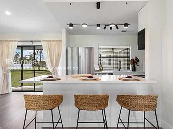 1304 Se 11th St - Photo 2 of 22