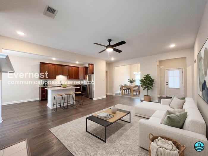 4876 Reunion Drive - Photo 3 of 27