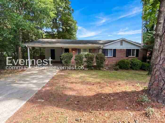 3227 Hobart Dr Nw - Photo 2 of 25