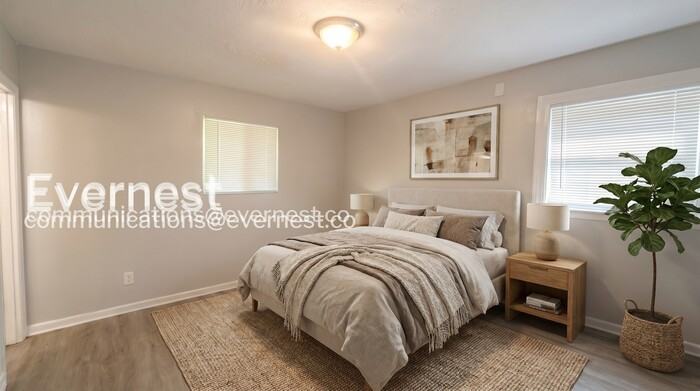 3227 Hobart Dr Nw - Photo 4 of 25