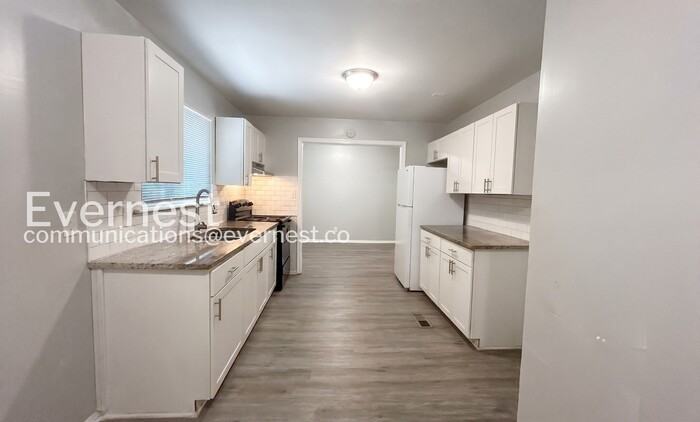 3227 Hobart Dr Nw - Photo 6 of 25