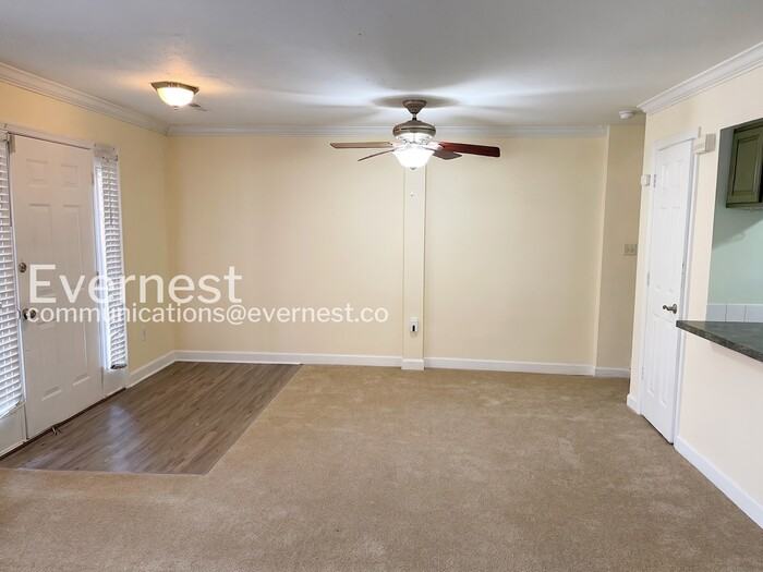 12135 Salemtown Dr - Photo 7 of 19