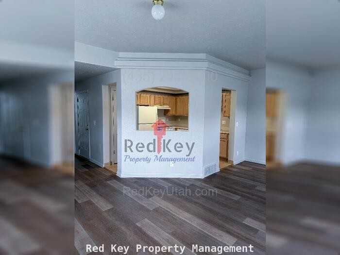 89 W 1930 N - Photo 6 of 17