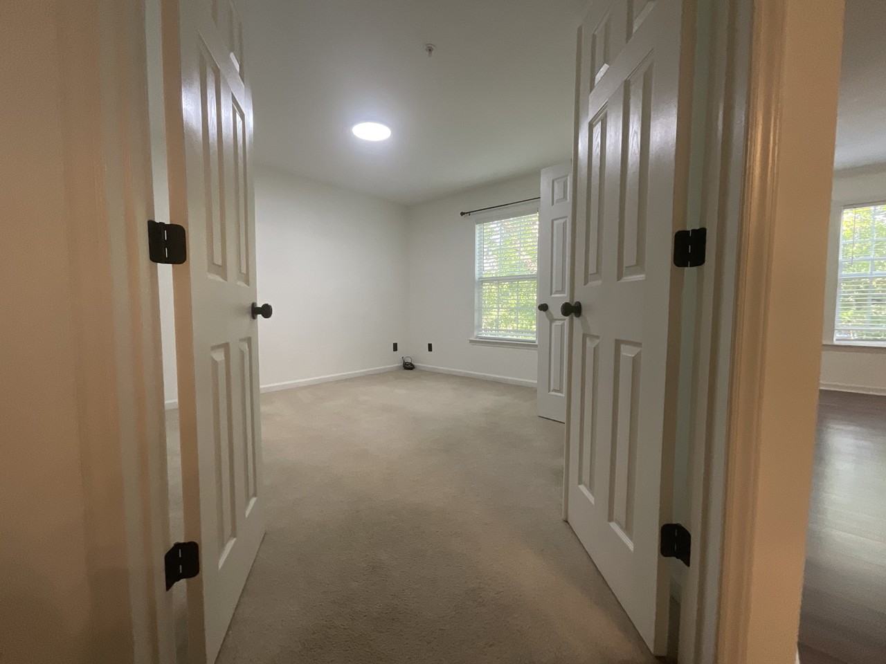 421 Ivy Glen Dr - Photo 6 of 25