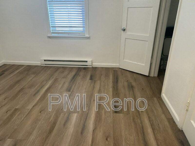 251 E Arroyo St #2 - Photo 6 of 12