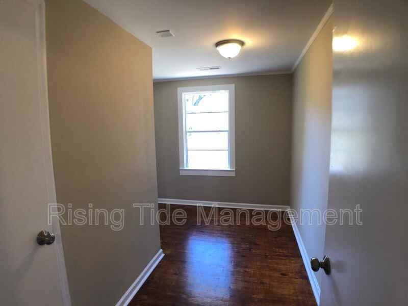 2164 Circle Dr - Photo 4 of 26