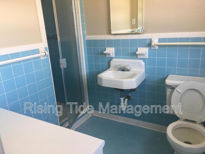 2816 2nd St Nw - Photo 4 of 11